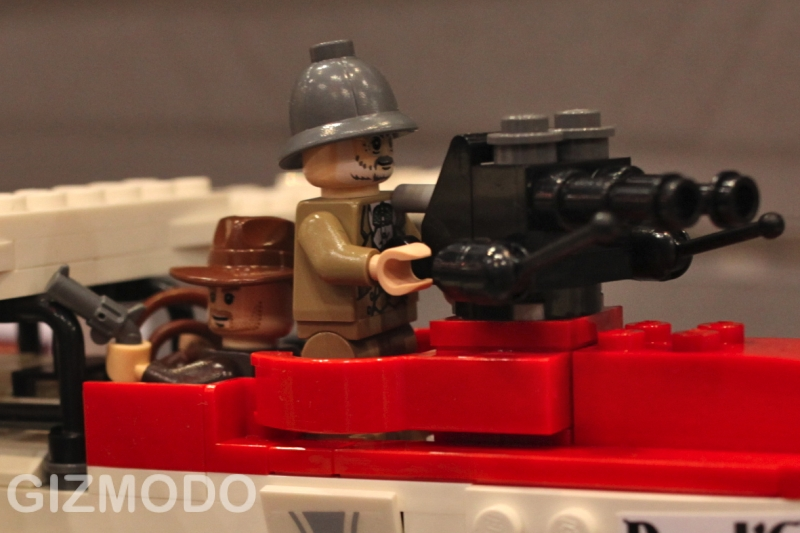 Illustration for article titled Short Round and Sean Connery's Papa Jones are My New Favorite Lego Minifigs